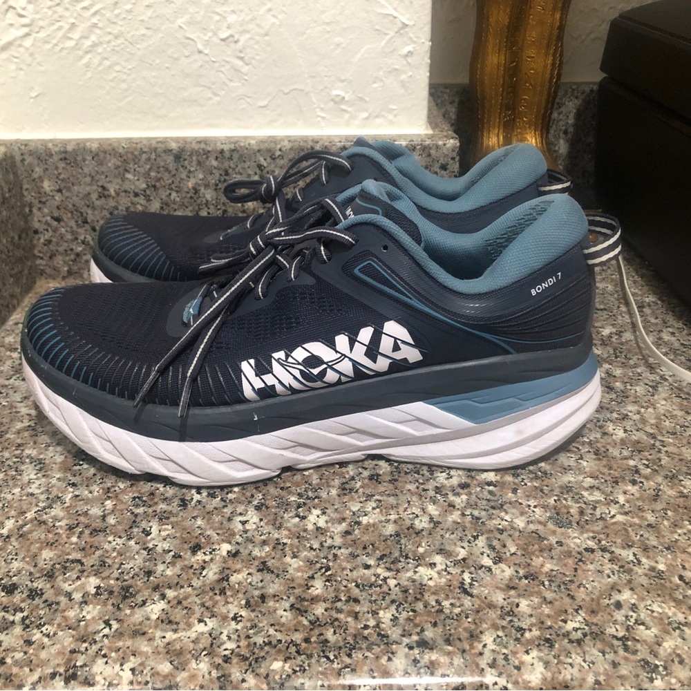 Hoka Men's Bondi 7 Athletic Shoes - Navy and Teal